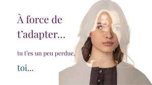 Les masques que l'on porte. Ici on voit une femme au regard introspectif avec double exposition évoquant une identité fragmentée, illustrant le sentiment de ne plus se reconnaître à force de s'adapter.